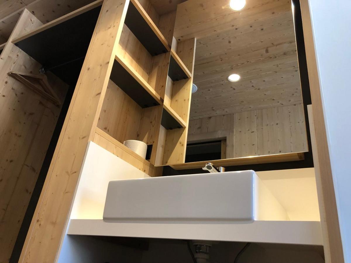 Catrina Hostel Дизентис Экстерьер фото